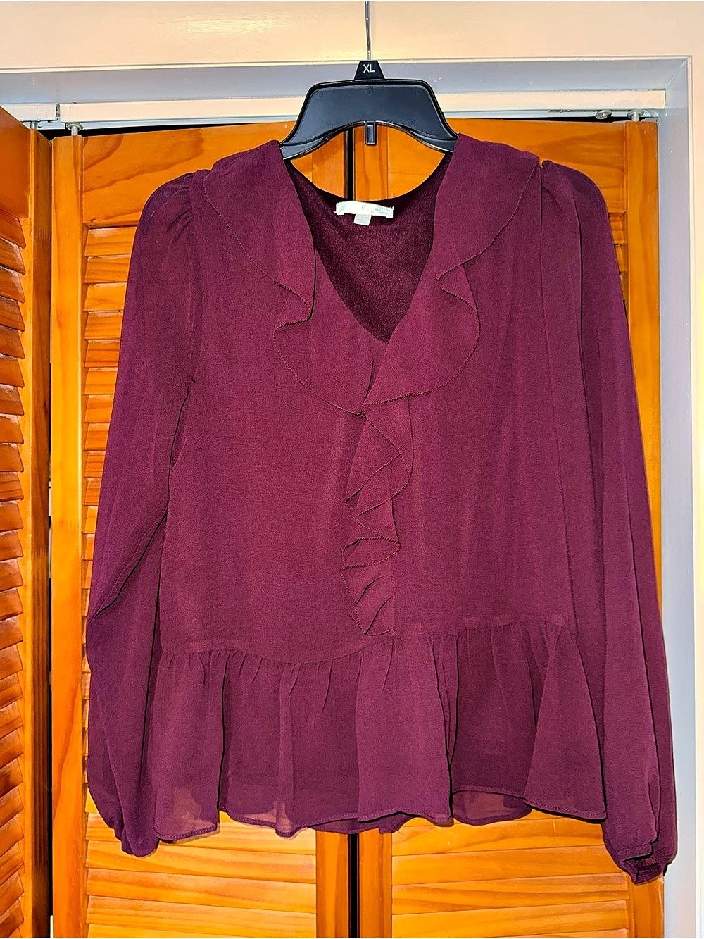 Ruffle Peplum Blouse in Purple Size Small Like New